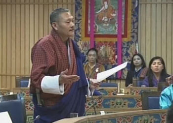 Need for periodic monitoring of the yearly national budget