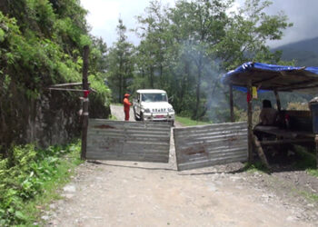Villages in Chapcha Gewog, Chhukha step up measures to combat COVID-19