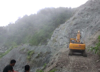 Roadblock at Boxcutting cleared to traffic after almost four days