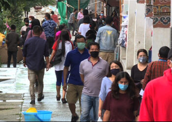 Health Minister on face mask