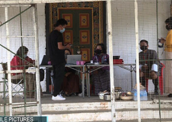 Poor turnout for vehicle renewals at the three temporary RSTA sub-stations in Thimphu