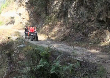 Poor condition of farm road holding back locals to venture into mass farming, Trongsa