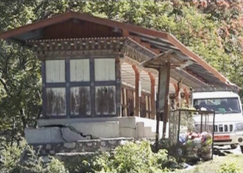 Farmers refuse to vacate ‘unsafe’ vegetable shed, Monggar