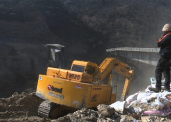 Search and rescue team unable to find missing workers, Wangchhu bridge collapse