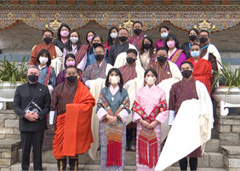 Education Ministry and RENEW sign MoUs to inform, educate and empower children and adolescents