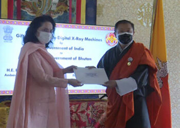 GoI gifts six units of portable digital x-ray machines to Bhutan