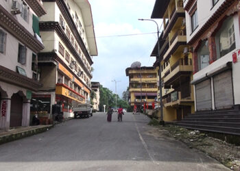 Residents are cautious as Phuentshogling sees further relaxations