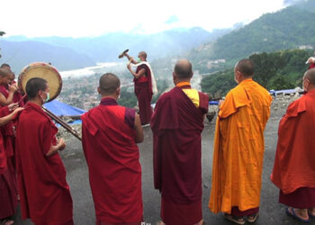 Zhung Dratshang conducts Kurim in Phuentshogling to avert the risks posed by COVID-19