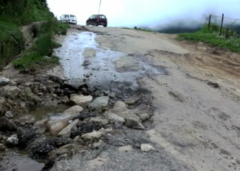 A road with more potholes than asphalt- Sherubling-Yueling in Trongsa