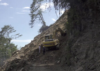 Atleast three more days to clear the block at Namling along Bumthang-Monggar
