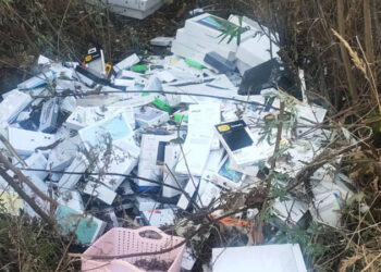 Three in custody for allegedly stealing Nu 50 M worth of Apple devices