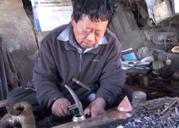 The lone master of ornament-making in Pema Gatshel 