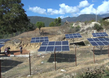 Solar water pump addressing Khawajara’s irrigation water shortage