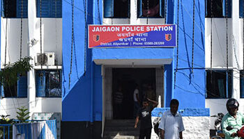 Jaigaon Police seizes 35,000 SP plus capsules in Bhutanese truck