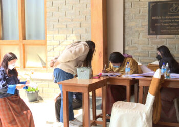 Hundreds rush to register for IELTS- Thimphu