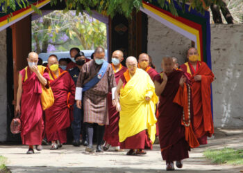 HH Je Khenpo arrives in Punakha to observe Zhabdrung Kuchoe