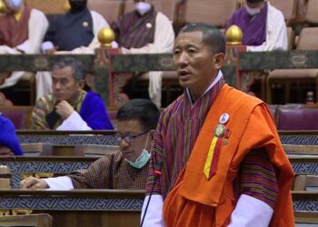 Government is not discouraging Bhutanese from going abroad for studies and works: PM