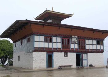 Chodpu Goenpa Nunnery needs a guesthouse