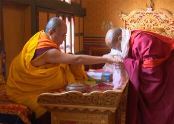 HH Je Khenpo appoints Kilkhor Lopen of the Zhung Dratshang