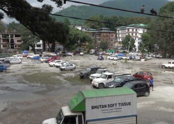 Poor parking space irks residents in Samtse town