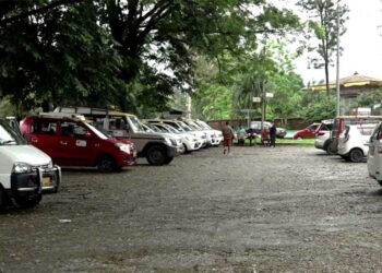 Lack of enough parking space concerns taxi drivers in Gelephu