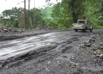 Dewathang-Samdrupcholing highway blacktopping work delayed again