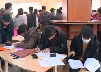 Banks swamped with applications and inquiries as education loan resumes