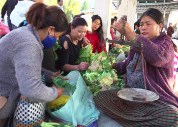 Dewathang vegetable market reopens