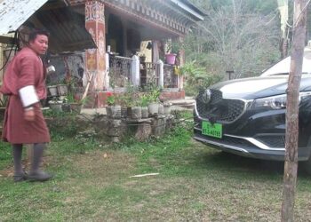 Charging EV taxis a hassle in Tsirang