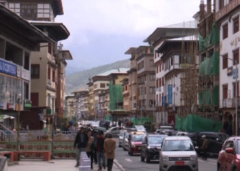 Non-star-rated hotels could cater to tourist says PM