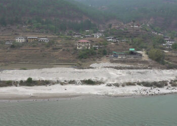 Construction owners want relevant authorities to regulate the sand price in black market