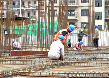 Health and safety practices in the construction sector improving