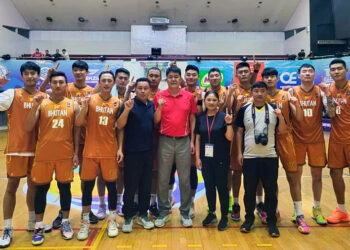Senior national basketball team soars into finals for the first time after dramatic win