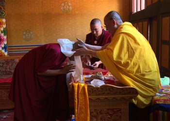 His Holiness the Je Khenpo appoints new Lam of Phangyuel Samtenchhoeling Monastery in Wangdue Phodrang