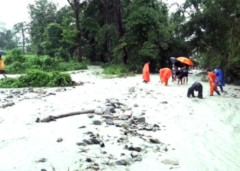 Heavy rainfall wreaks havoc causing roadblocks and swollen streams