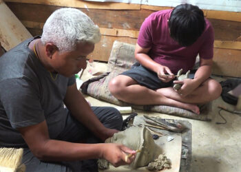 Thriving sculpture business preserves age-old traditions – Punakha