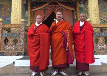 Dorji Lopen of Zhung Dratshang appoints Tsheney Kudrung and two lams