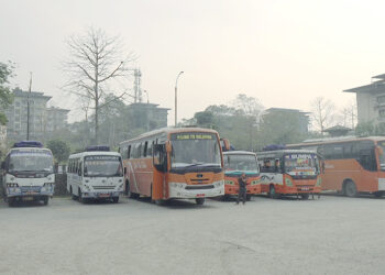 Phuentshogling taxi drivers concerned over additional bus deployment