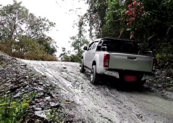 Incomplete blacktopping of Lauri GC road troubles residents, Samdrup Jongkhar