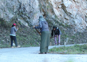 Efficient road maintenance with PBMS