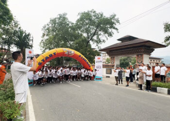 Over 1,300 students join World Mile Challenge