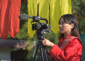 Behind the headlines: A day in the life of female journalists