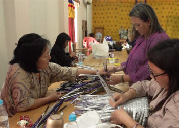 Youth and women empowerment through plastic recycling