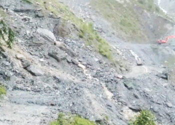 People of three districts call for end to decade-long roadblocks at Boxcut and Reotala