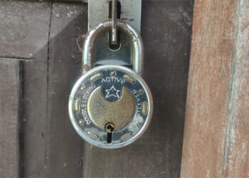 Residents await community centre takeover as facility remains locked