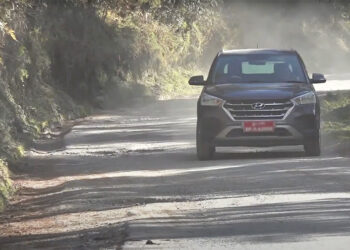 Poor road conditions raise safety concerns in Gangtey and Phobji