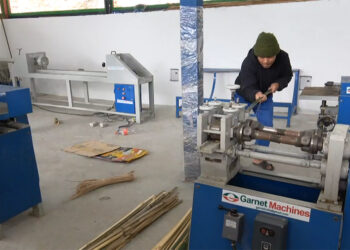 New machines ease bamboo weaving, weavers request additional machines