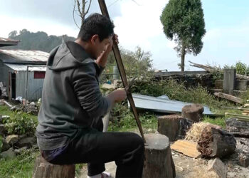 Turning passion into profit: Pema Gatshel man crafts future for traditional archery