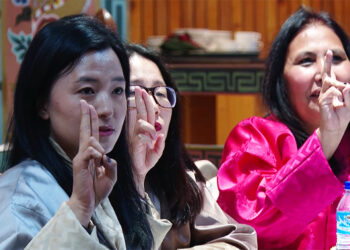 Deaf community struggles due to lack of professional interpreters