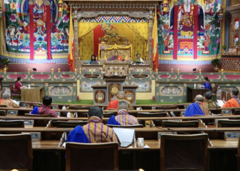 MPs petition government for five-storey buildings in all district Yenlag Throm